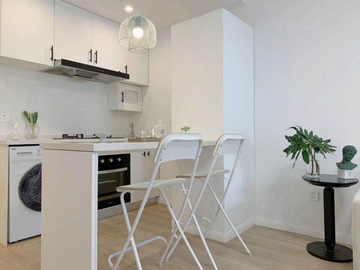 Housing image — Kitchen