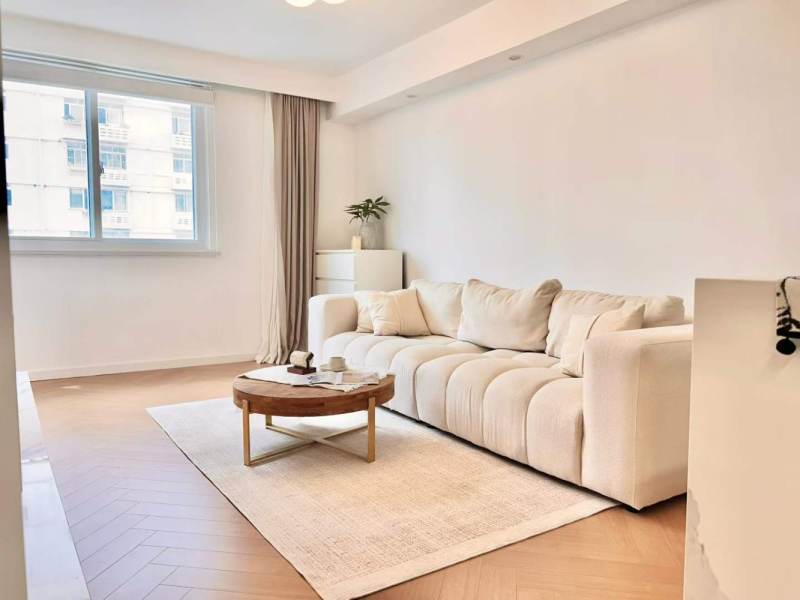 Housing image — Living Room