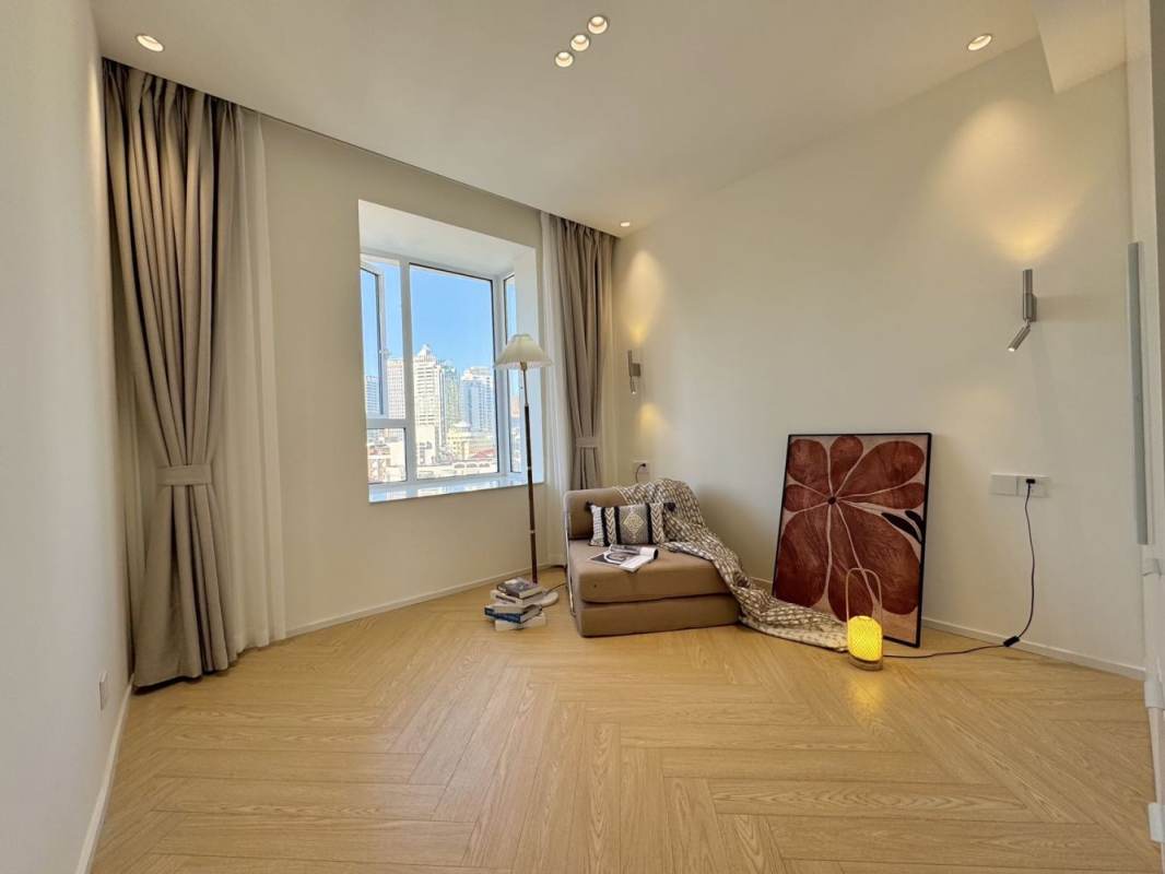 Housing image — Bedroom
