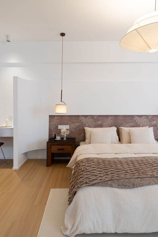 Housing image — Bedroom