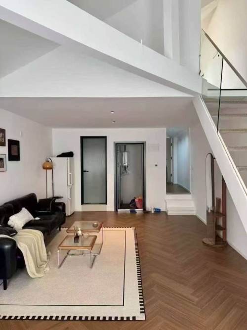 Housing image — Living Room
