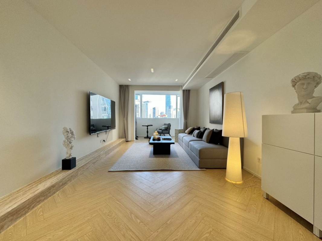 Housing image — Living Room