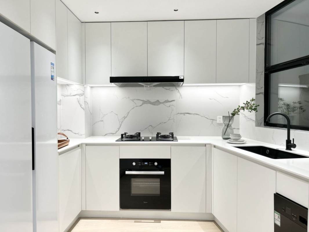 Housing image — Kitchen