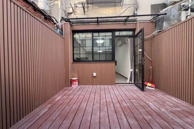 1BR Apartment in Old Xuhui with Terrace (L10)