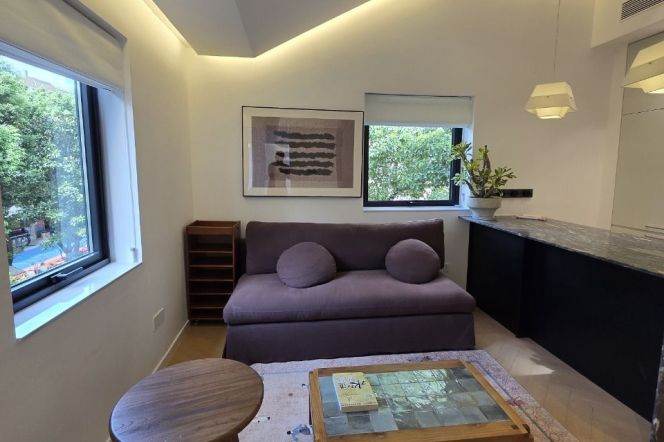 1BR Apartment near Nanjing Xi Lu (L2/L12/L13)