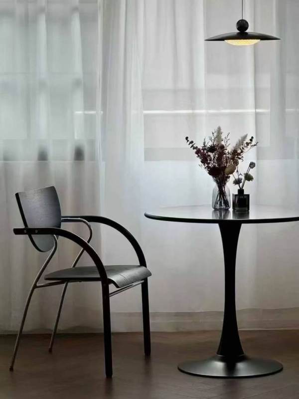 Housing image — Living Room
