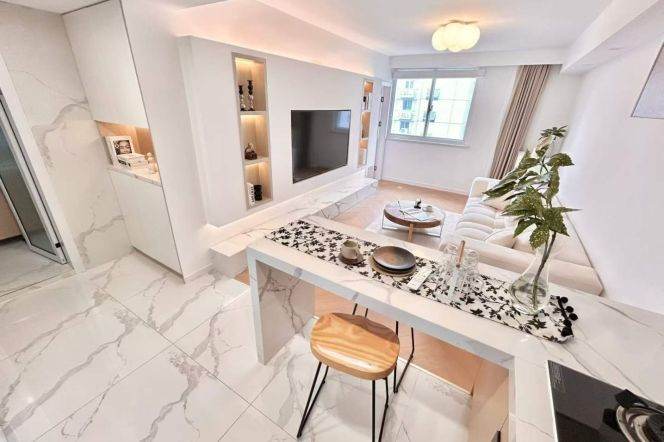 Spacious 1BR Apartment near Shanghai Indoor Stadium Metro (L1/L4)