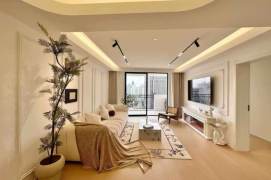High-Floor Spacious 2BR Apartment at Hanlin Mansion
