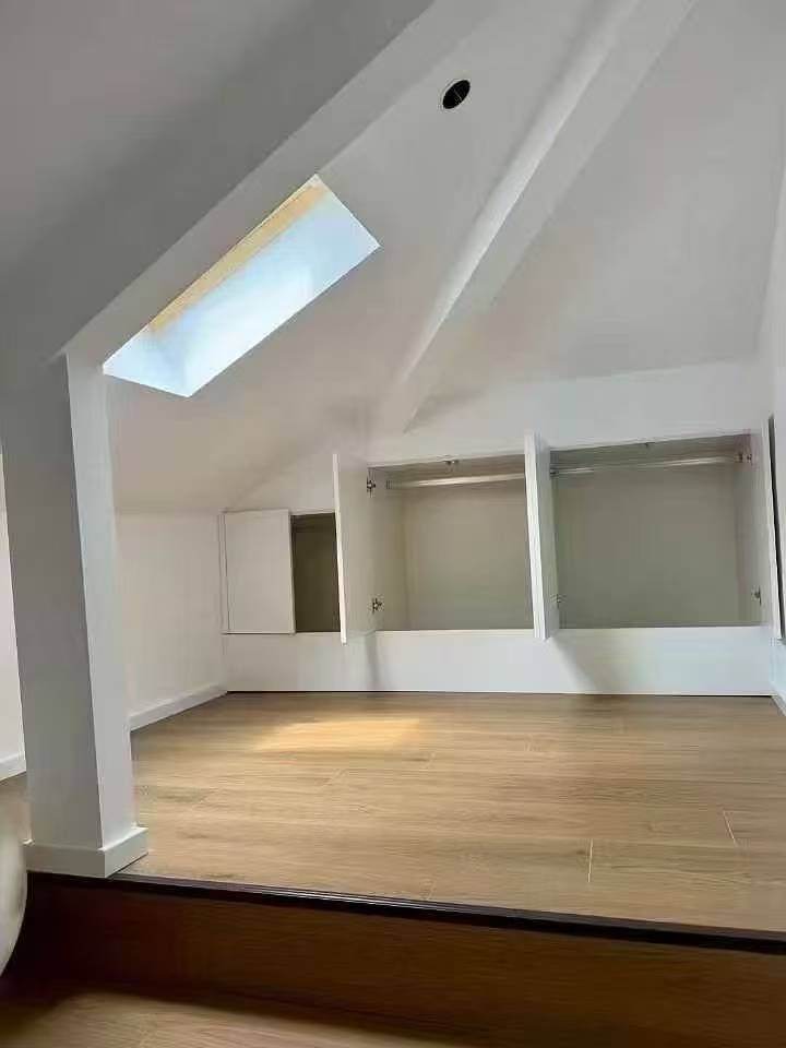 Housing image — Bedroom