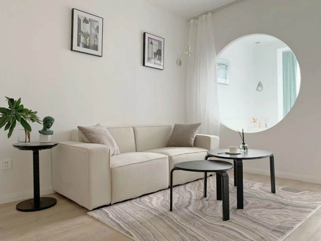 Housing image — Living Room