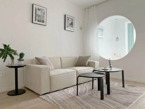 Housing image — Living Room