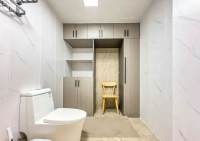 Housing image — Bathroom