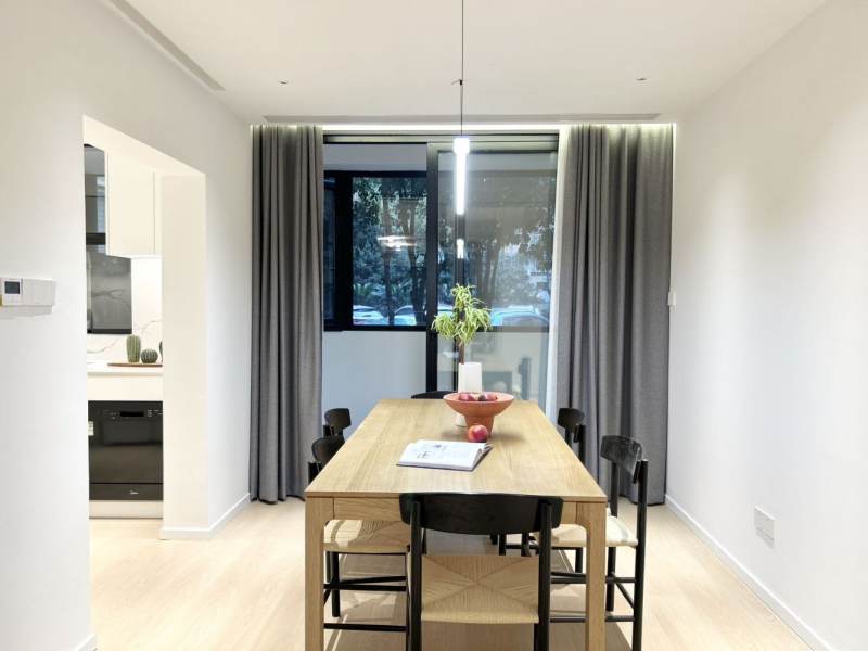 Housing image — Dining Area