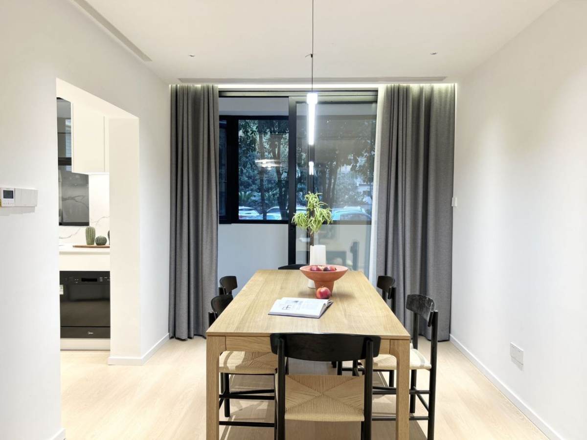 Housing image — Dining Area