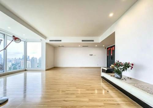 Housing image — Living Room