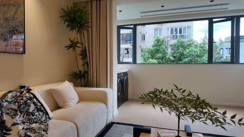 Housing image — Living Room