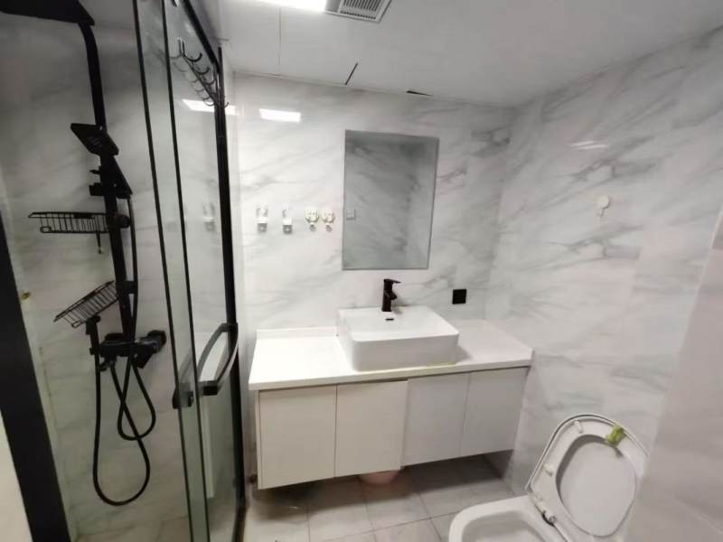 Housing image — Bathroom