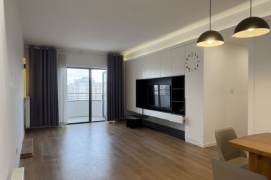 Spacious 3BR Apartment near Dong'an Rd Metro (L4/L7)
