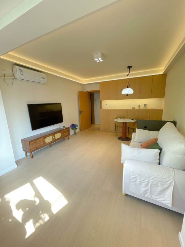 Housing image — Living Room