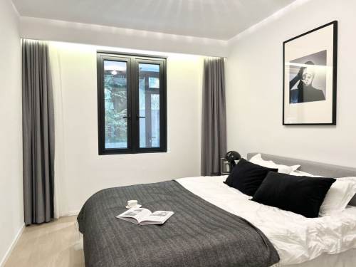 Housing image — Bedroom