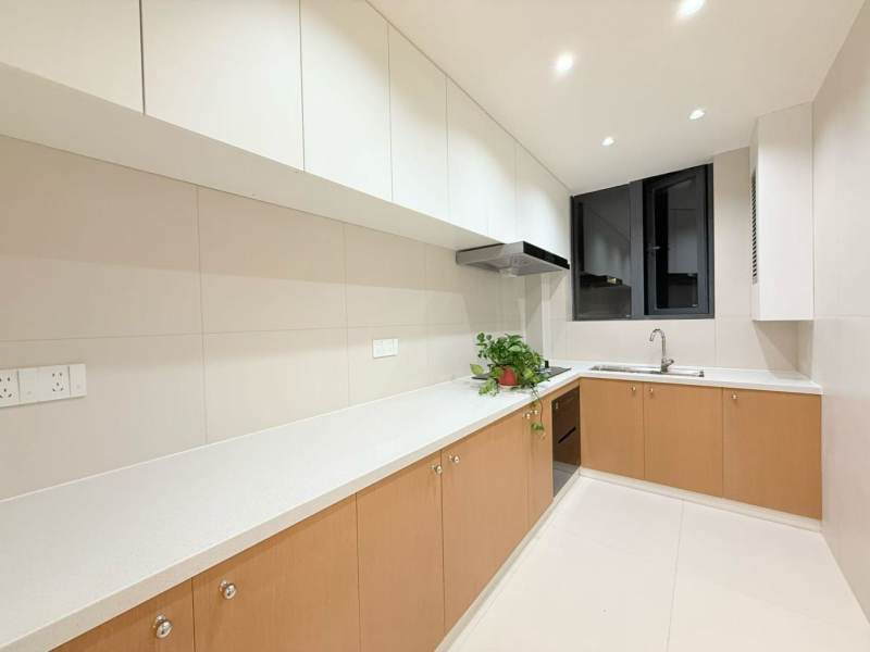 Housing image — Kitchen