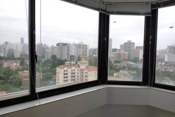 1BR Apartment in Old Xuhui with Outstanding View (L1/L7/L9/L10)