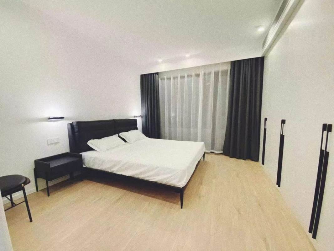 Housing image — Bedroom