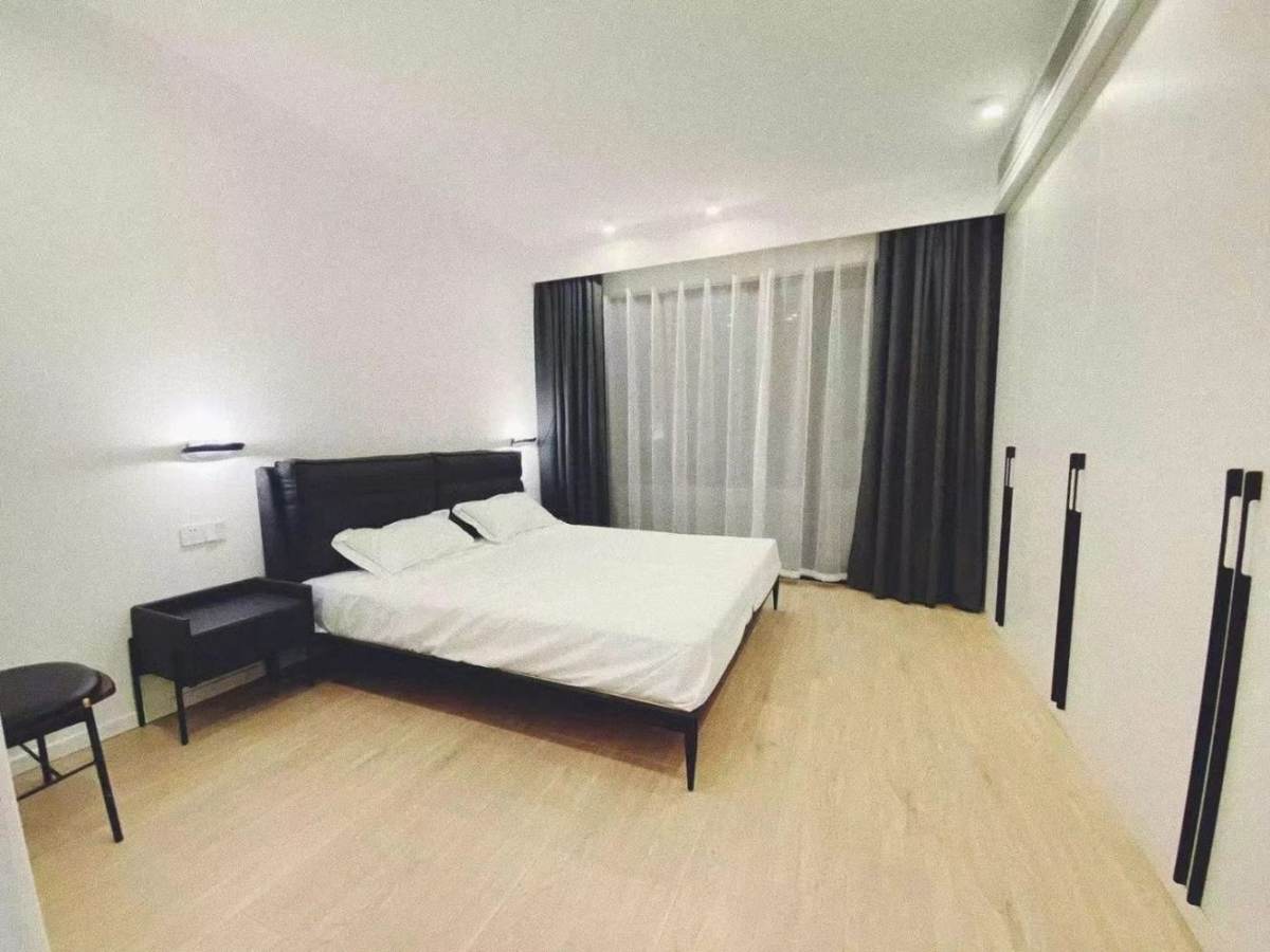 Housing image — Bedroom