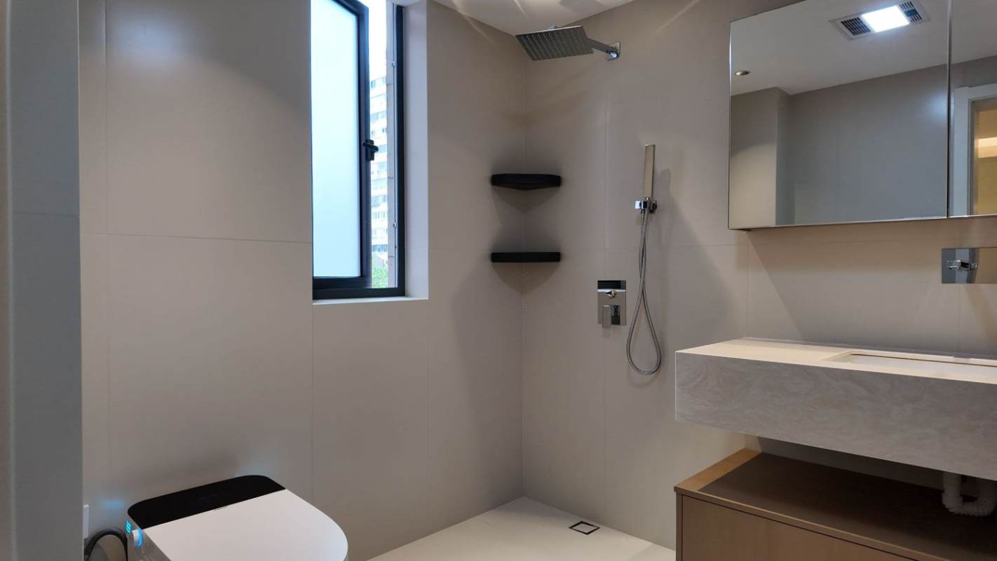 Housing image — Bathroom