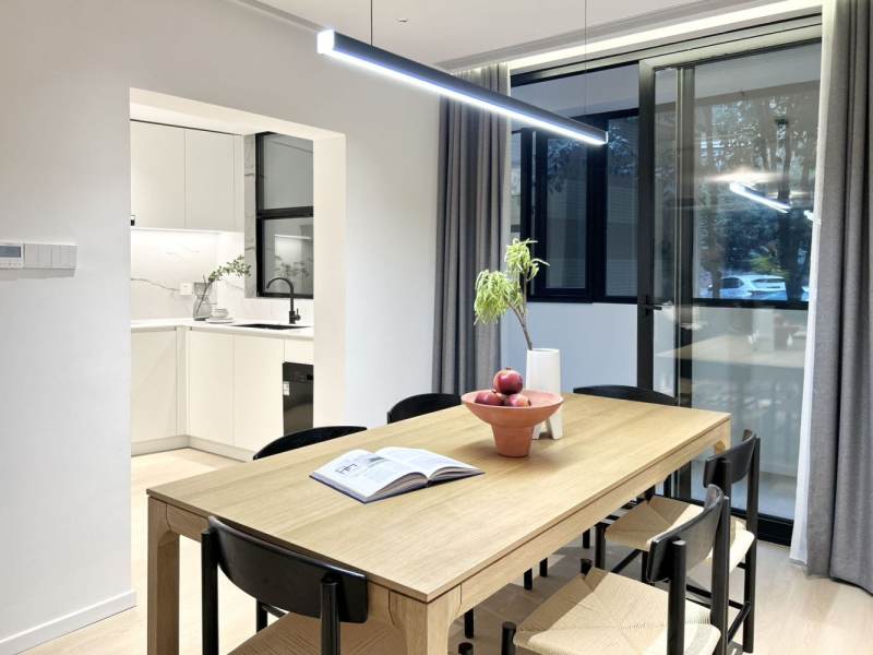 Housing image — Dining Area