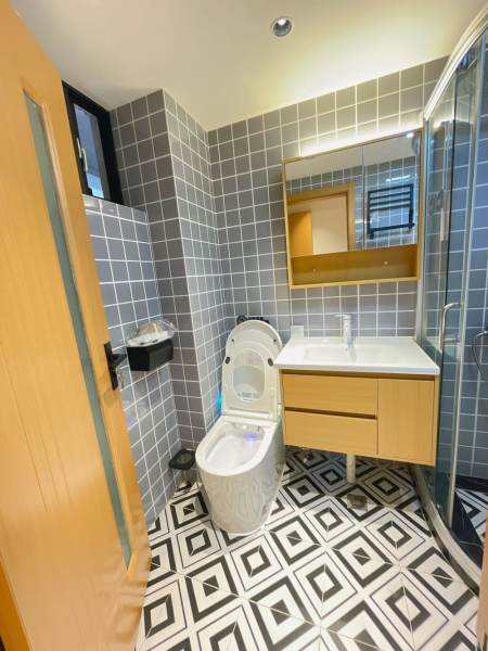 Housing image — Bathroom
