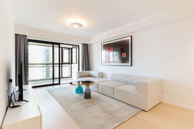 High-Floor 2BR Apartment at Oriental Manhattan (L1/L9/L11)