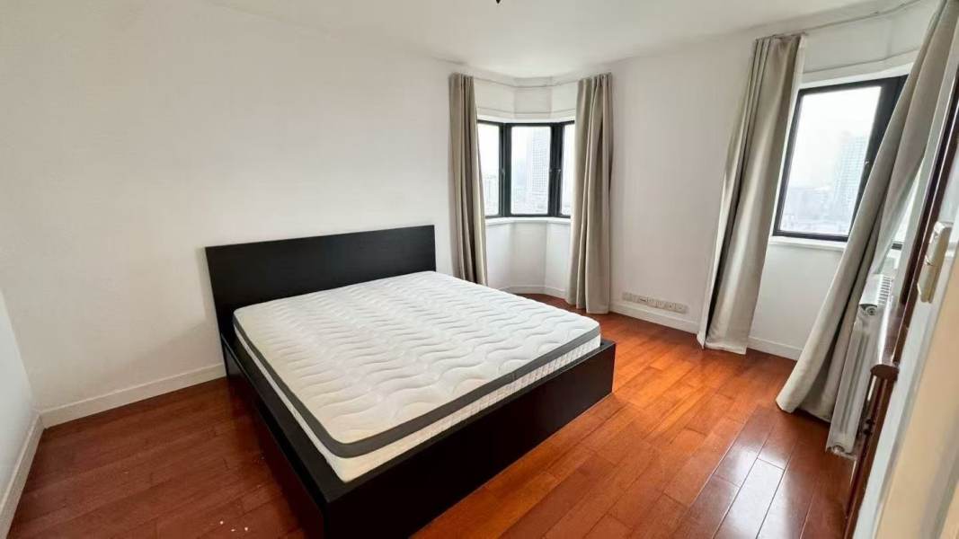 Housing image — Bedroom