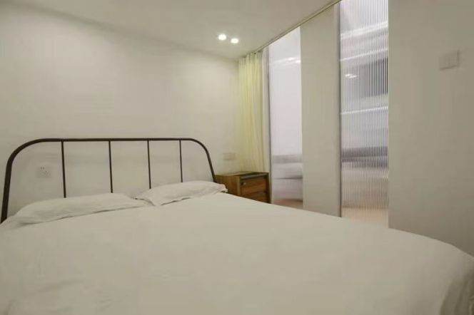 1BR Lane House near Jiashan Rd Metro (L1/L10/L12)