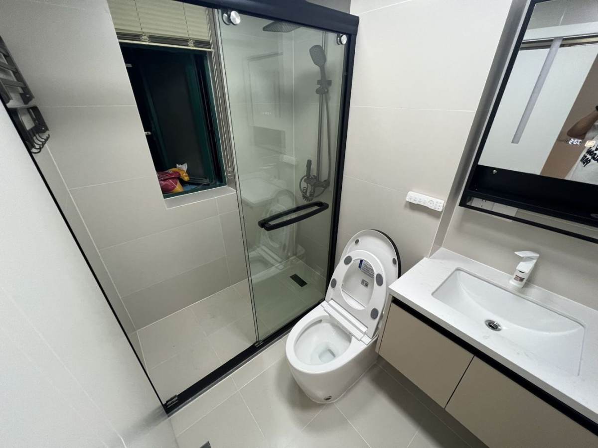 Housing image — Bathroom