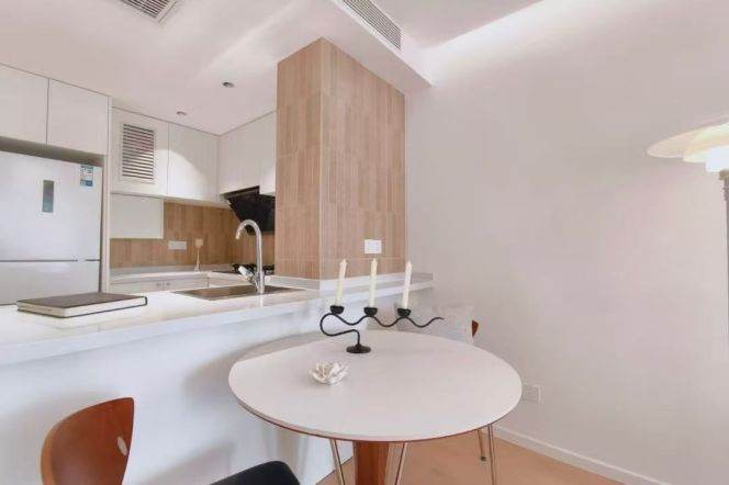 1BR Apartment near Xintiandi Metro (L9/L10/L13)