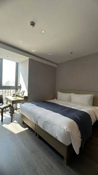 Housing image — Bedroom