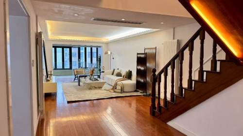 Housing image — Living Room