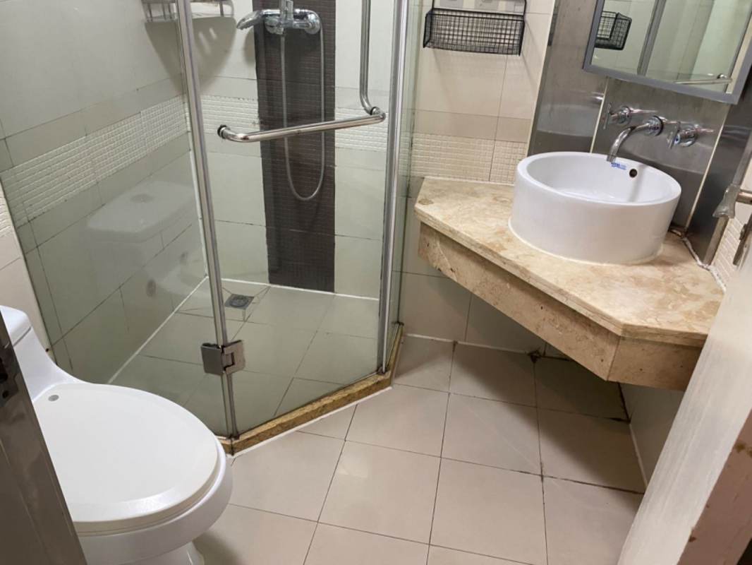 Housing image — Bathroom