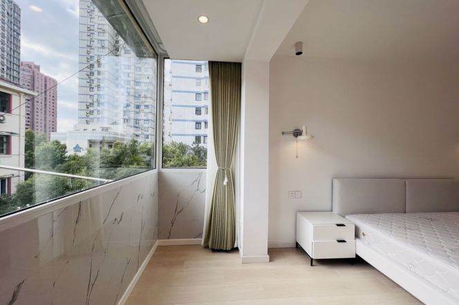 2BR Apartment near Zhongshan Park (L2/L11)