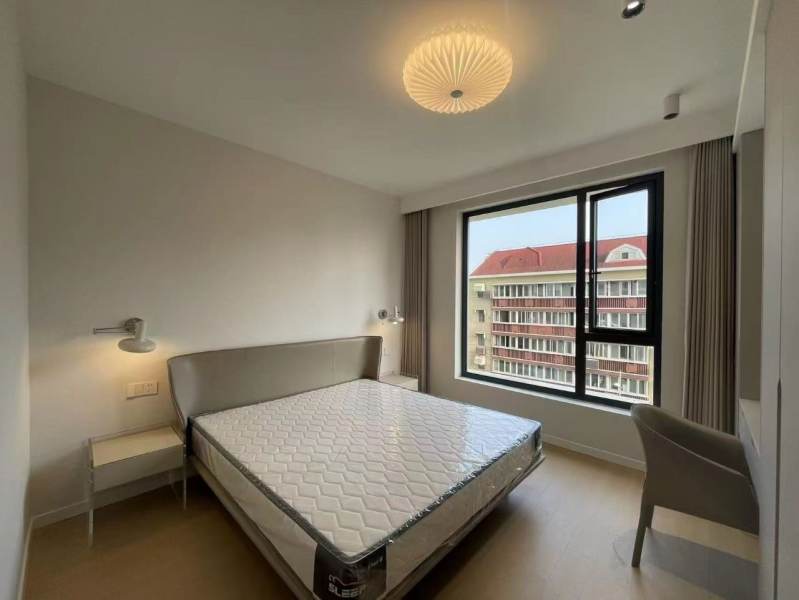 Housing image — Bedroom