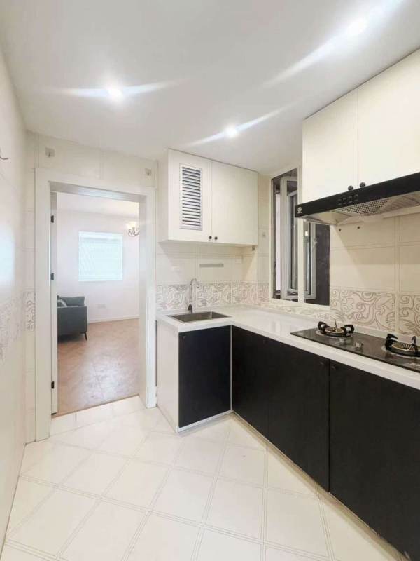 Housing image — Kitchen