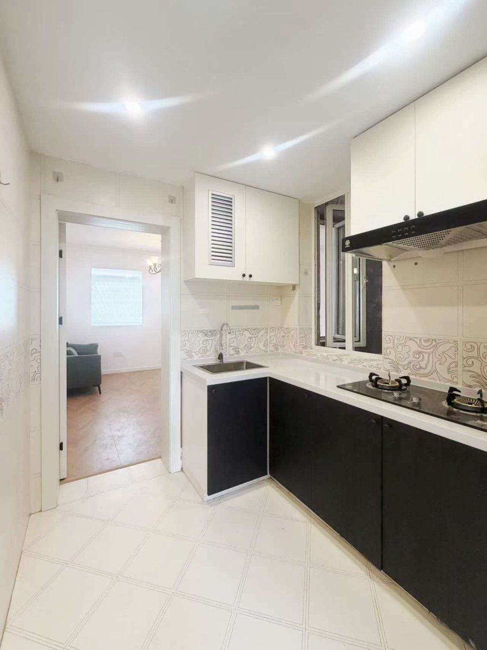 Housing image — Kitchen