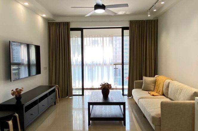 Spacious 2BR Apartment at Ladoll International City (L2/L12/L13)