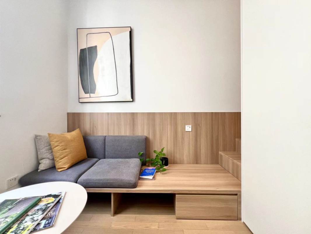 Housing image — Living Room