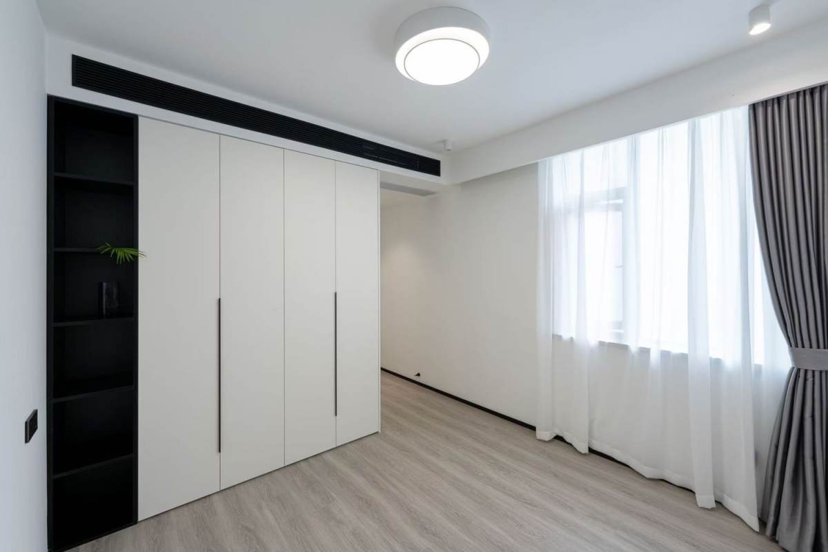 Housing image — Bedroom