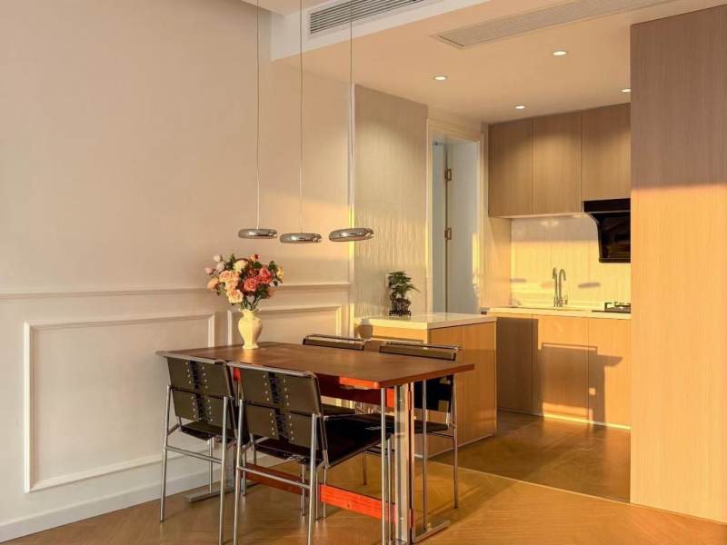 Housing image — Dining Area
