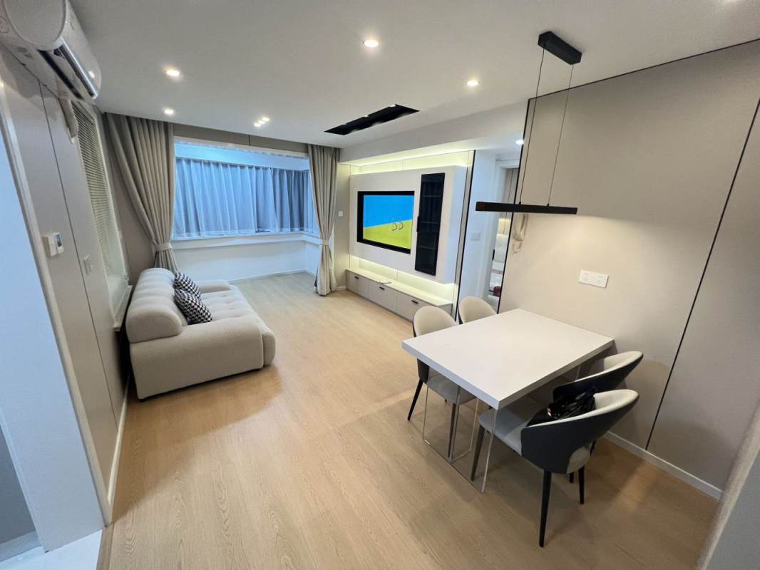 Housing image — Living Room