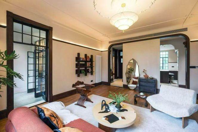 Spacious High-Ceiling 2BR Heritage Apartment in Old Xuhui with Green View (L1/L7)