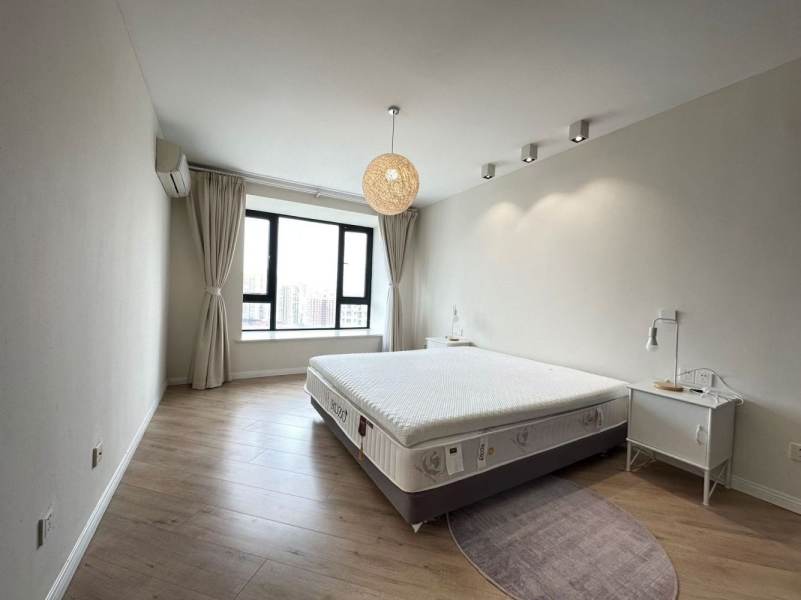 Housing image — Bedroom